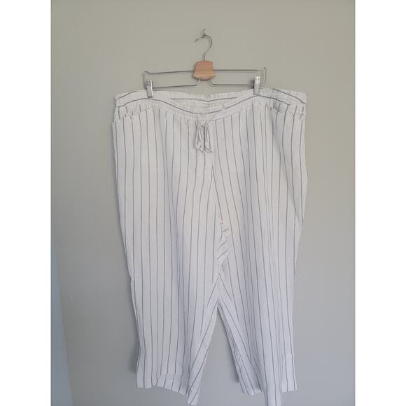 NWT Lane Bryant Plus 24 Linen Blend White Black Striped Crop Pants - Picture 1 of 13